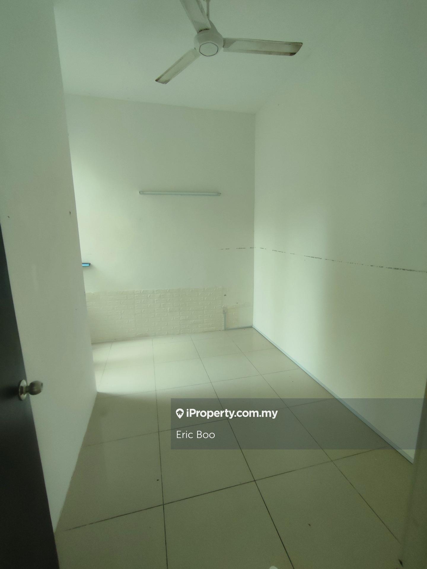 Semi-Detached House for Sale in 2 Storey SemiD Hijauan Hills, Simpang Ampat by Eric Boo - iProperty.com.my
