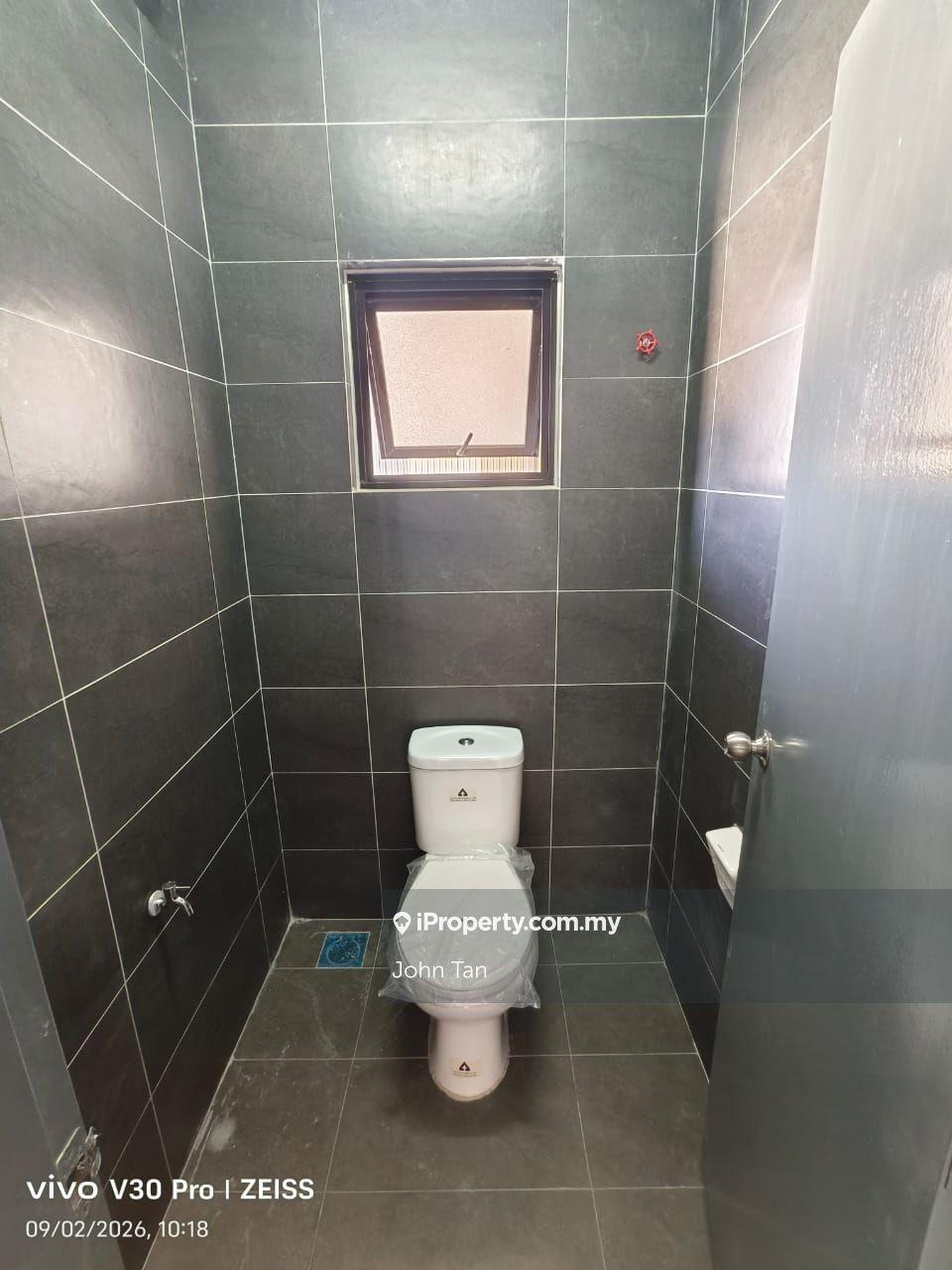 Warehouse for Sale in Seksyen U10, Shah Alam by John Tan - iProperty.com.my