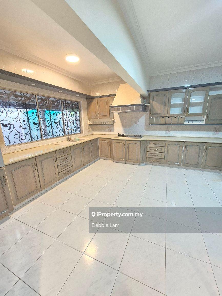 Bungalow House for Sale in Bukit Bandaraya, Bangsar by Debbie Lam - iProperty.com.my