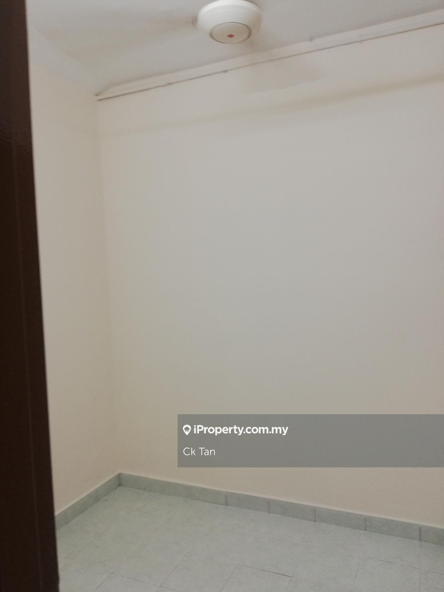 Pangsapuri untuk Disewa di Pangsapuri Lagoon Perdana oleh Ck Tan - iProperty.com.my