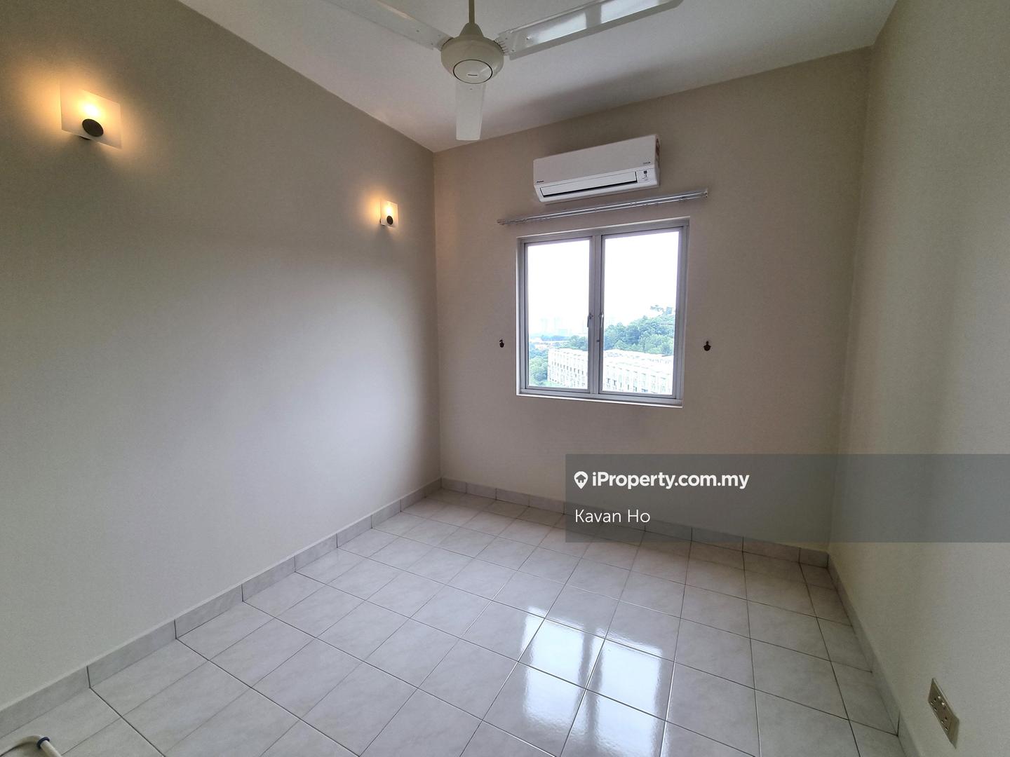 Apartment for Sale in Puteri Bayu Apartment by Kavan Ho - iProperty.com.my