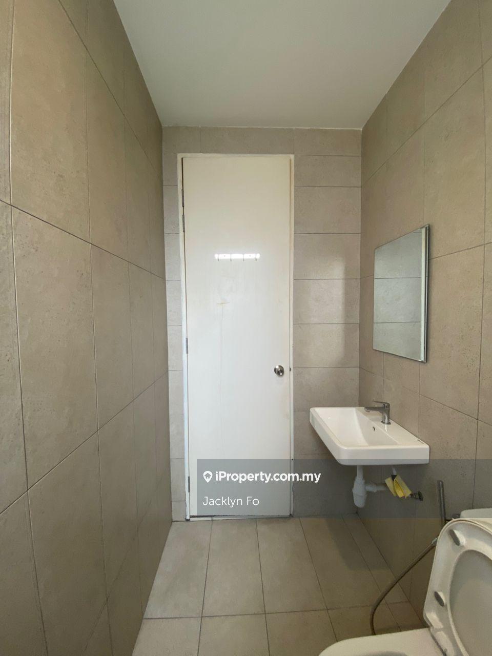 Service Residence for Rent in Kenwingston Skylofts by Jacklyn Fo - iProperty.com.my