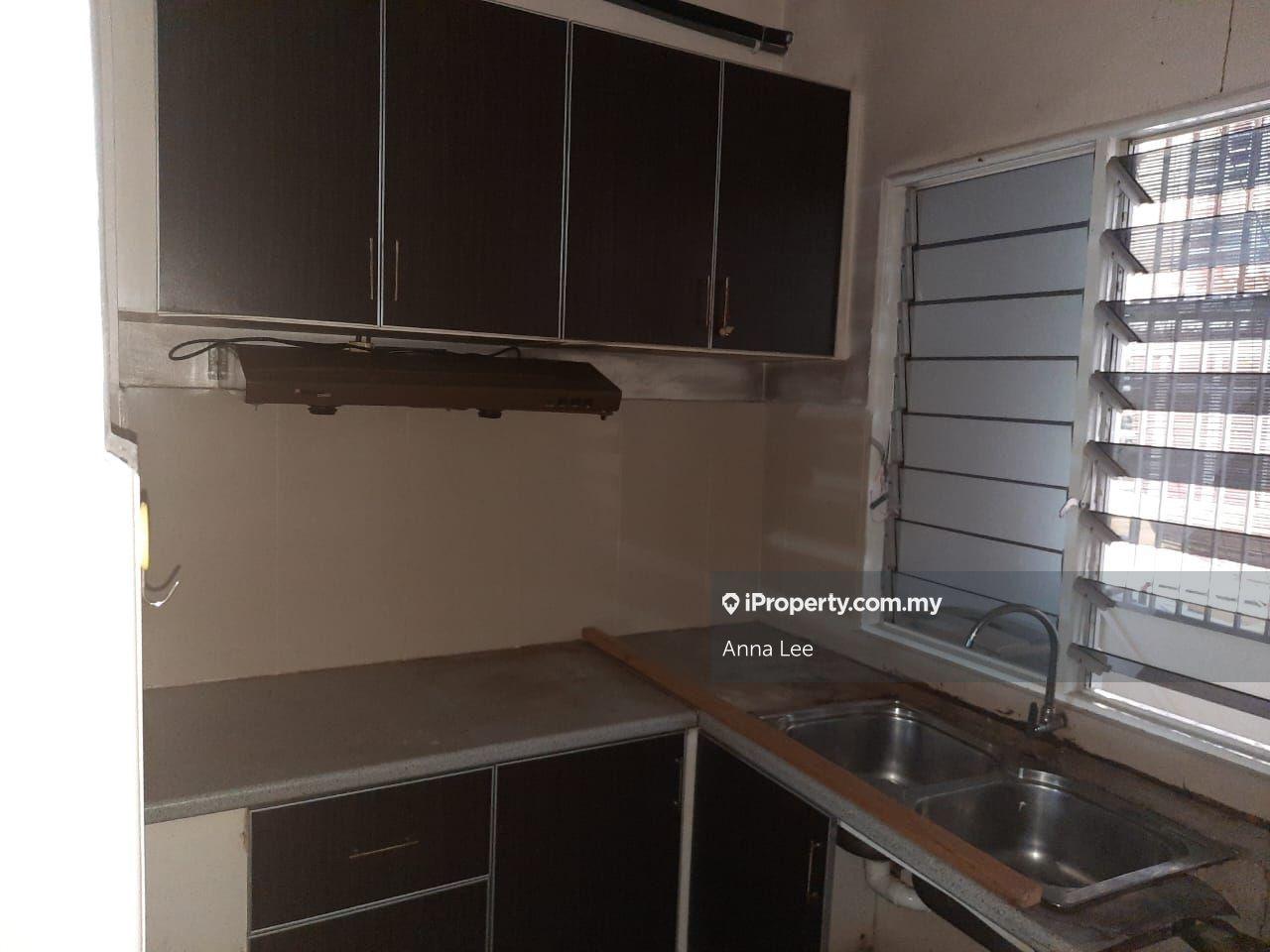 Rumah Berangkai 3 Tingkat untuk Disewa di Tanjung Bungah, Penang oleh Anna Lee - iProperty.com.my