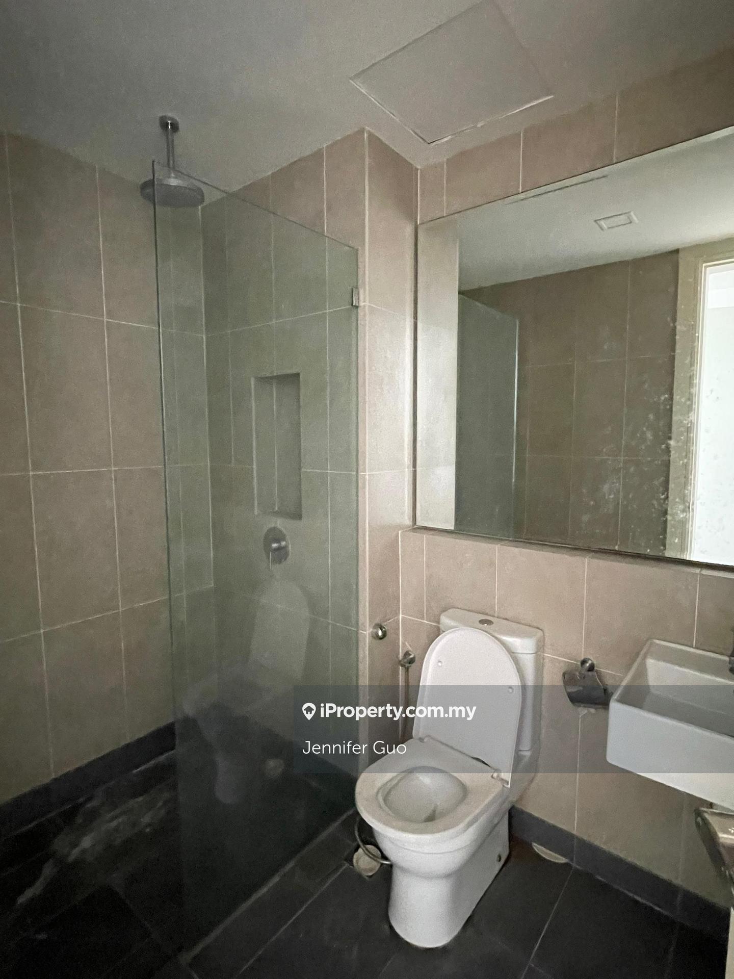 Rumah Berangkai 3 Tingkat untuk Dijual di Cristal Serin Villa, Cristal Serin Residence, Cyberjaya oleh Jennifer Guo - iProperty.com.my