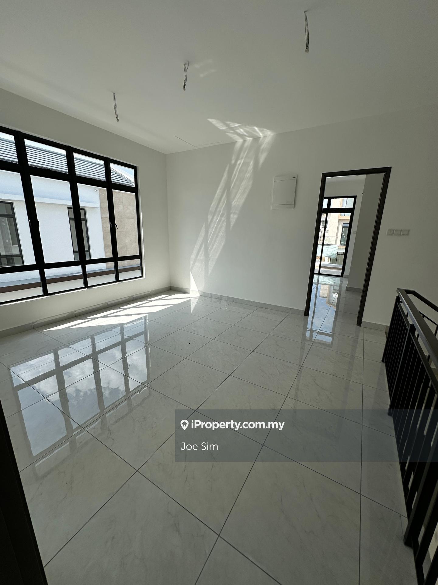 Cluster House for Sale in Bandar Cemerlang, Ulu Tiram by Joe Sim - iProperty.com.my