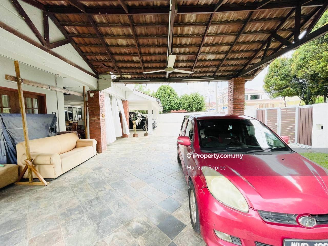 Bungalow House for Sale in Taman Bukit Cheras, Cheras by Mahzah Rapiee - iProperty.com.my