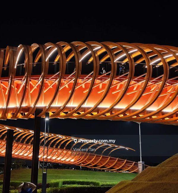 Rumah Berangkai 2 Tingkat untuk Dijual di ELMINA GARINIA CRESSIDA East Garden West Valley, Shah Alam oleh Vincent Tan - iProperty.com.my