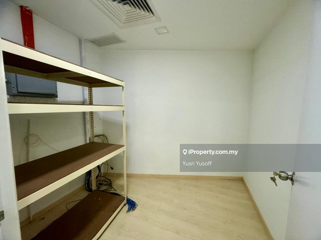 Pejabat untuk Disewa di Golden Triangle, KL City Centre oleh Yusri Yusoff - iProperty.com.my