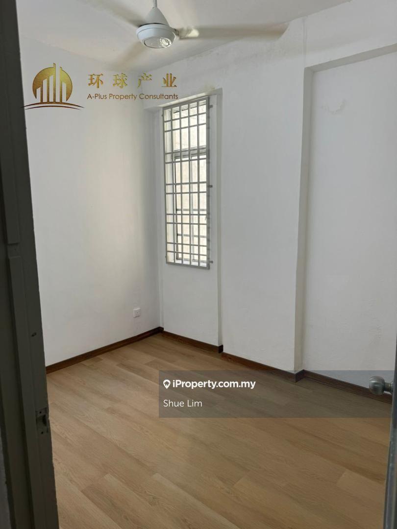 Condominium for Sale in Mutiara Condominium by Shue Lim - iProperty.com.my
