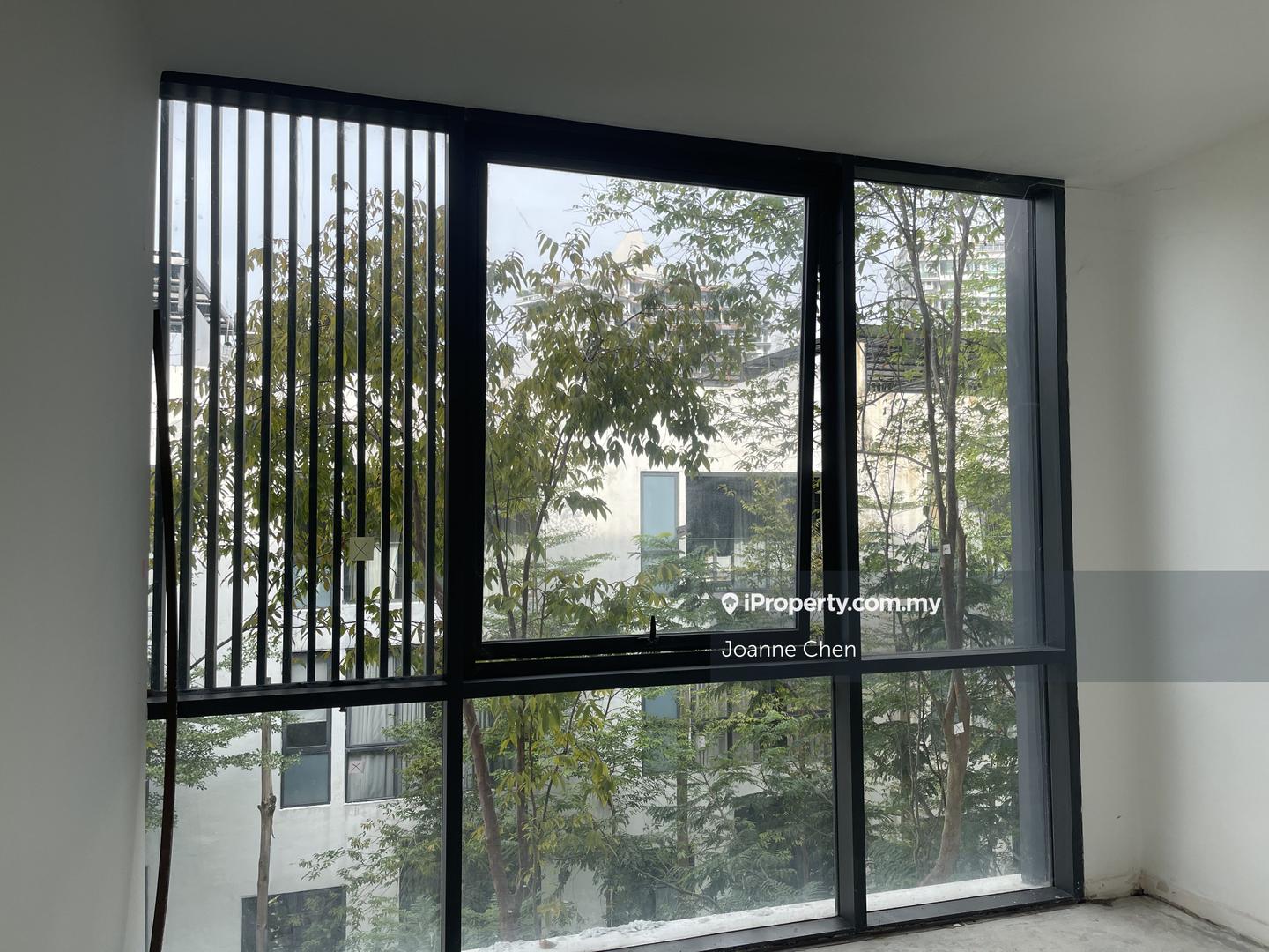 3.5-storey Terraced House for Sale in PJU 8, Damansara Perdana, Petaling Jaya by Joanne Chen - iProperty.com.my