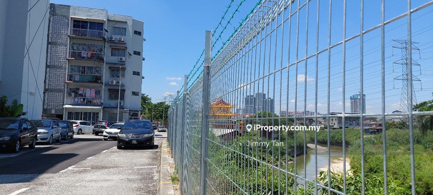 Pangsapuri untuk Dijual di Lily & Rose oleh Jimmy Tan - iProperty.com.my