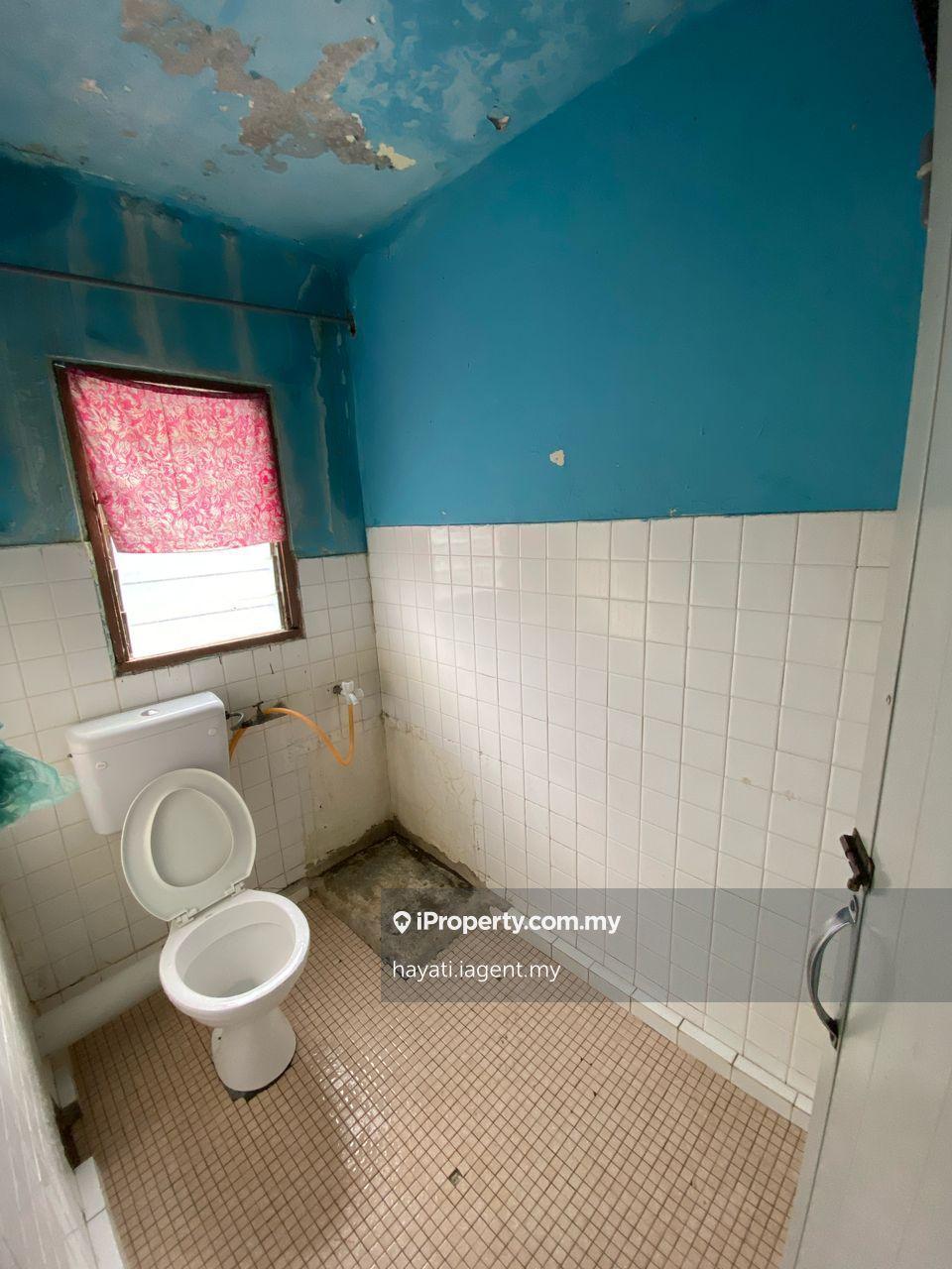 Pangsapuri untuk Dijual di PKNS Seri Kembangan oleh hayati.iagent.my - iProperty.com.my