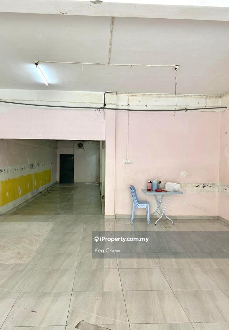 Kedai untuk Disewa di Taman Naga Emas, Salak South oleh Ken Chew - iProperty.com.my