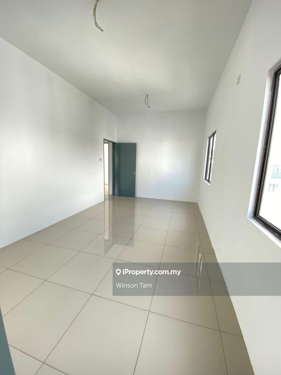 Rumah Berkembar untuk Dijual di Taman Scientex Rawang, Rawang oleh Winson Tam - iProperty.com.my