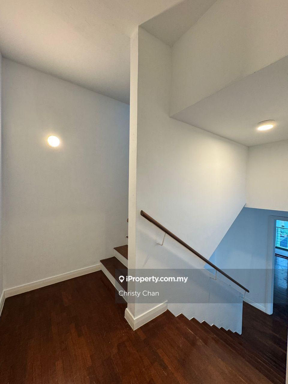 Rumah Berkembar untuk Dijual di Taman Bukit Mandarina, Cheras oleh Christy Chan - iProperty.com.my