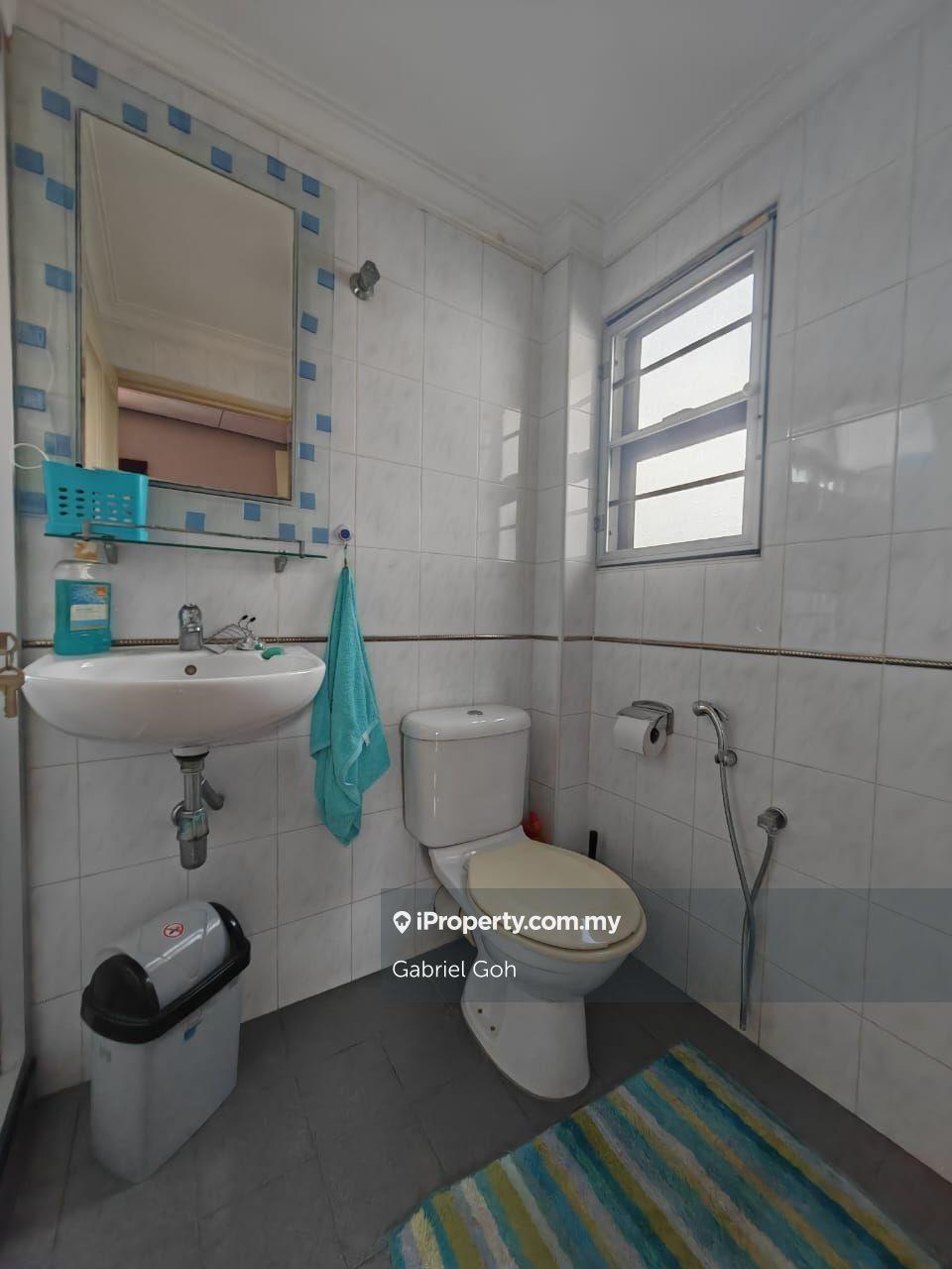 Bungalow House for Sale in Taman Ampang Utama, Ampang by Gabriel Goh - iProperty.com.my