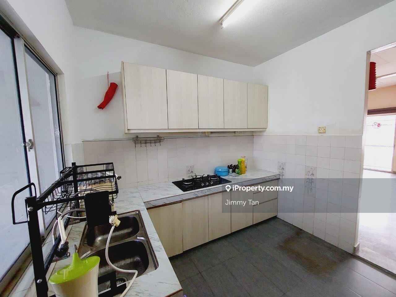 Pangsapuri untuk Dijual di Lily & Rose oleh Jimmy Tan - iProperty.com.my