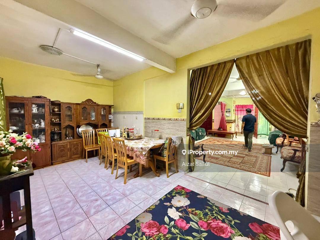 Rumah Teres untuk Dijual di Seksyen 4, Bangi oleh Aizat Saiful - iProperty.com.my