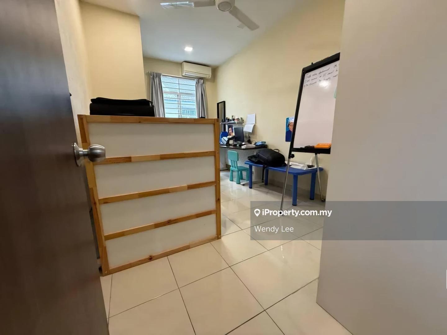 2.5-storey Terraced House for Sale in Taman Tasik Prima, Puchong by Wendy Lee - iProperty.com.my