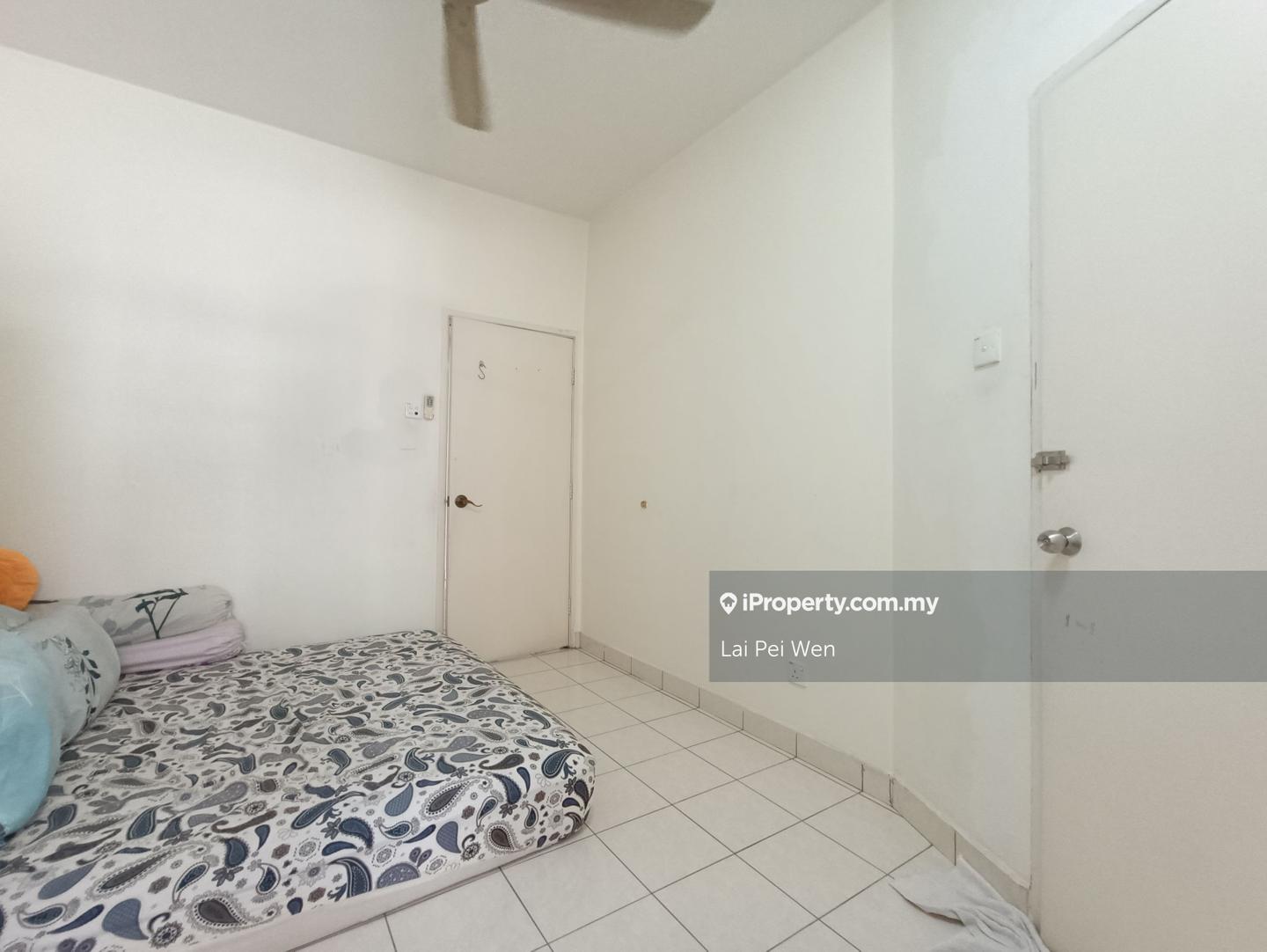 Rumah Berangkai 3 Tingkat untuk Dijual di Taman Megah, Taman Petaling, Kepong Baru, Kepong oleh Lai Pei Wen - iProperty.com.my