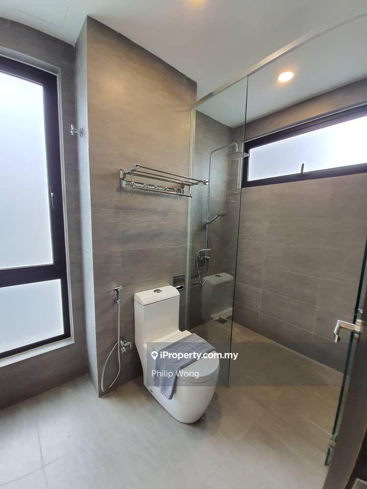 Rumah Bandar untuk Disewa di Kampung Baru Seri Kembangan, Seri Kembangan oleh Philip Wong - iProperty.com.my