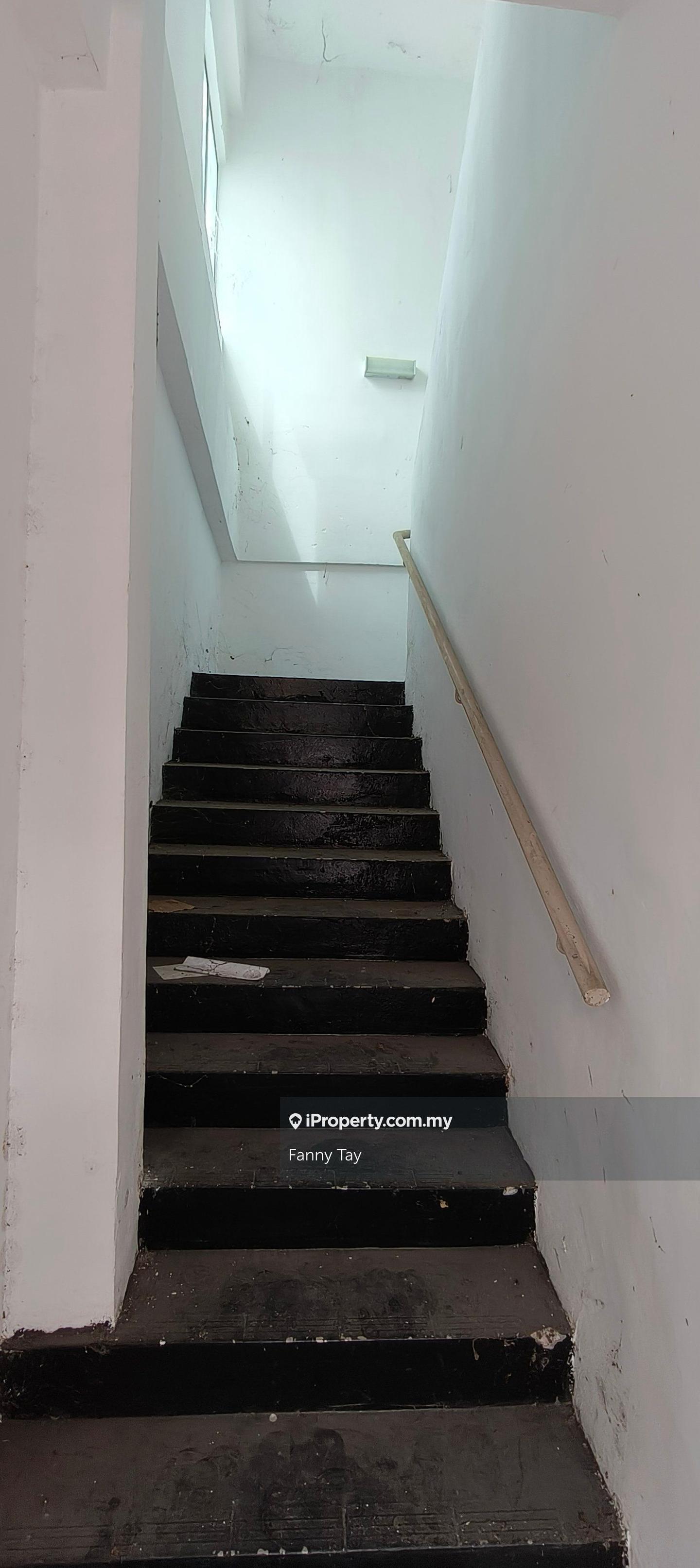 Kedai untuk Disewa di Saujana Puchong, Puchong oleh Fanny Tay - iProperty.com.my