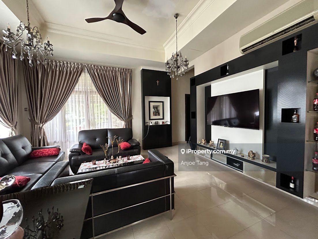 Banglo untuk Dijual di Lakeside Residence End Lot Bungalow, Shah Alam oleh Anjoe Tang - iProperty.com.my