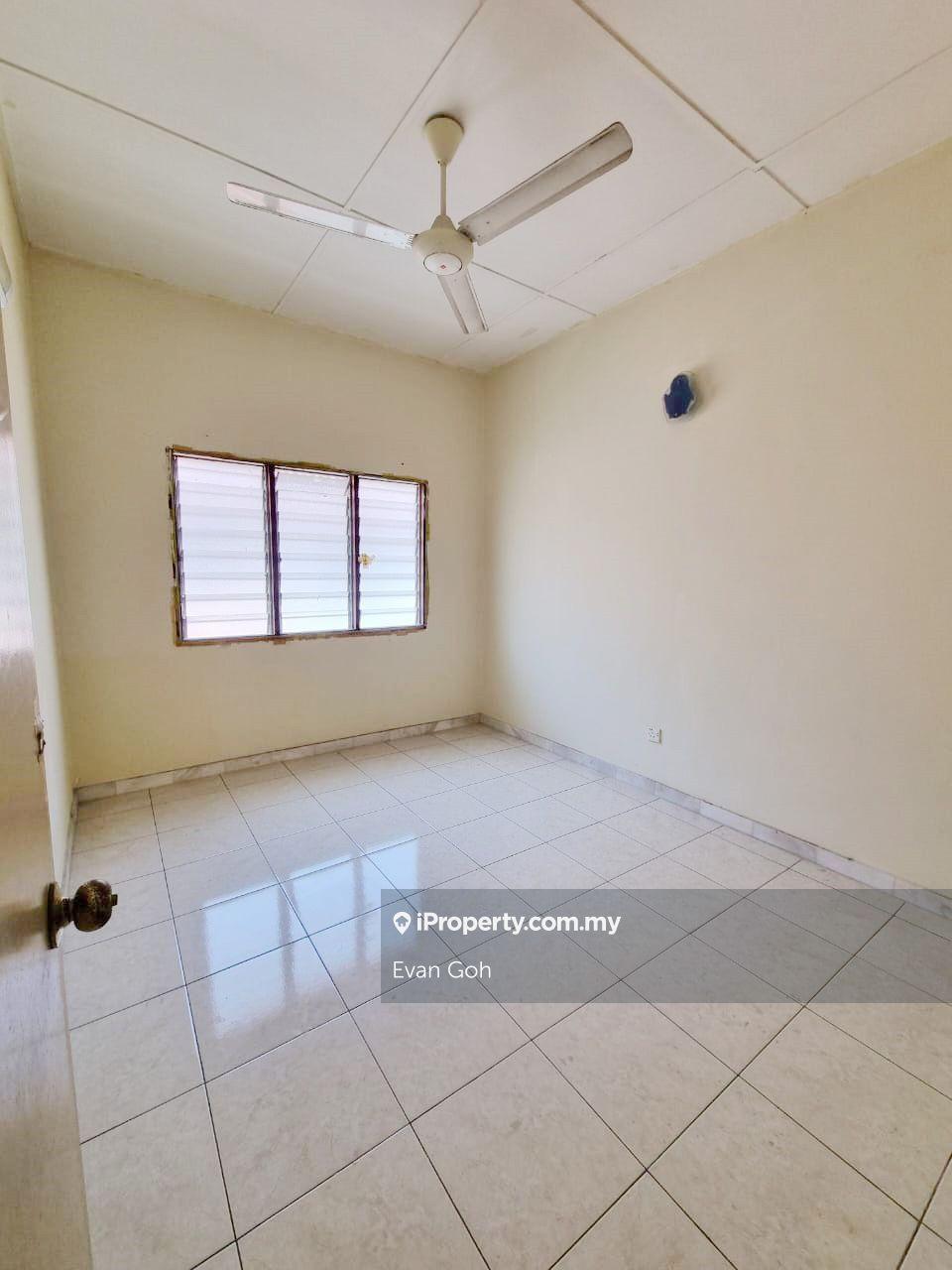 Rumah Berangkai 2 Tingkat untuk Dijual di Bandar Nusaputra, Puchong oleh Evan Goh - iProperty.com.my
