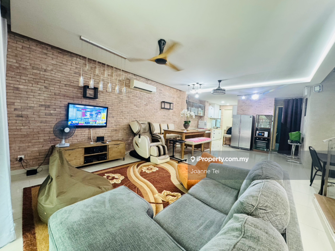 Rumah Berangkai 3 Tingkat untuk Dijual di Lake Point Residence, Cyberjaya oleh Joanne Tei - iProperty.com.my