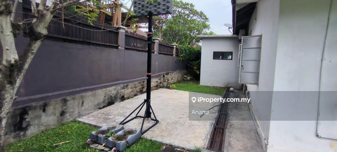 Bungalow House for Sale in SECTION 6, PETALING JAYA, SELANGOR., Petaling Jaya by Anand - iProperty.com.my