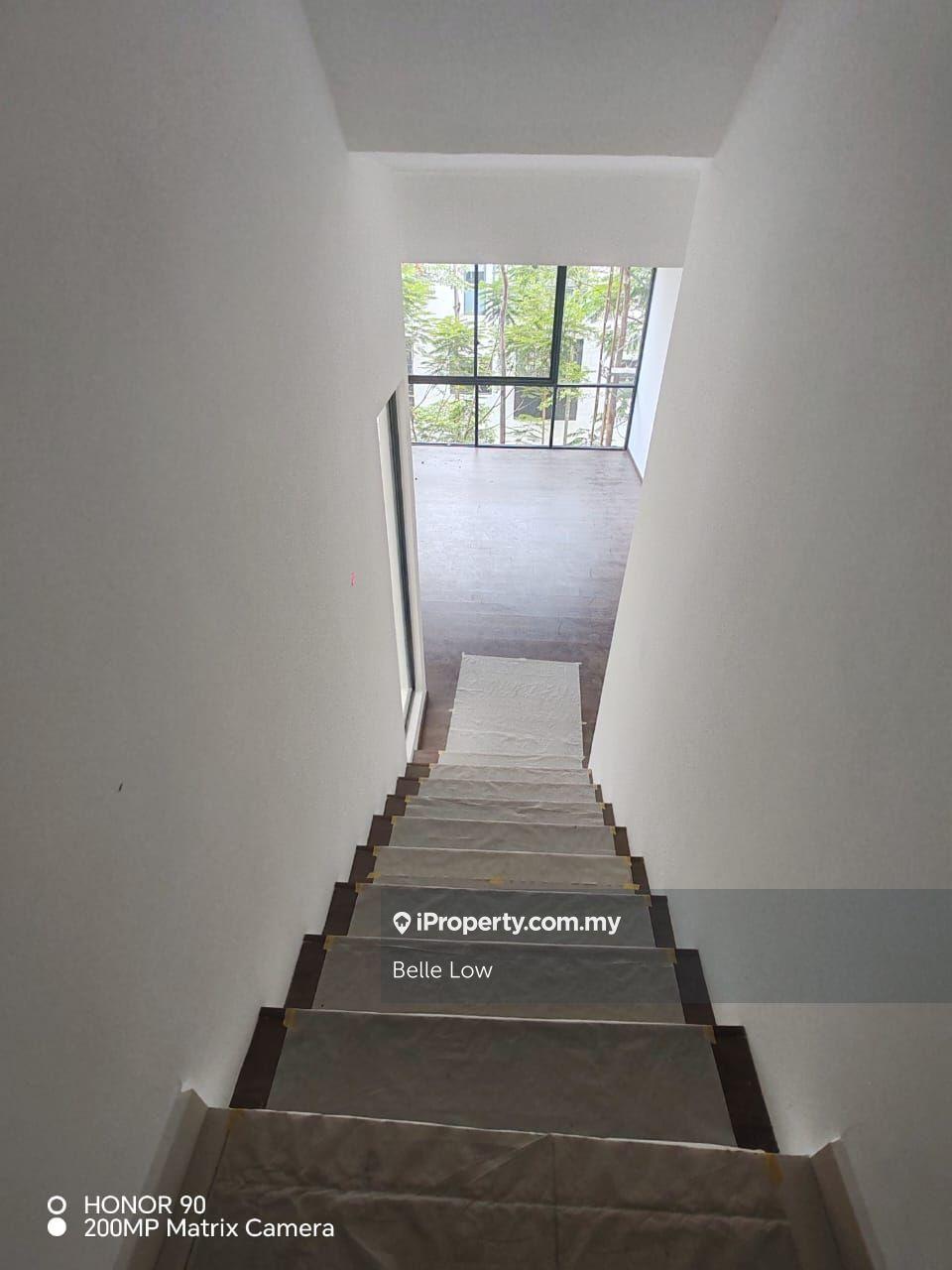 4-storey Terraced House for Sale in Damansara Perdana, Selangor by Belle Low - iProperty.com.my