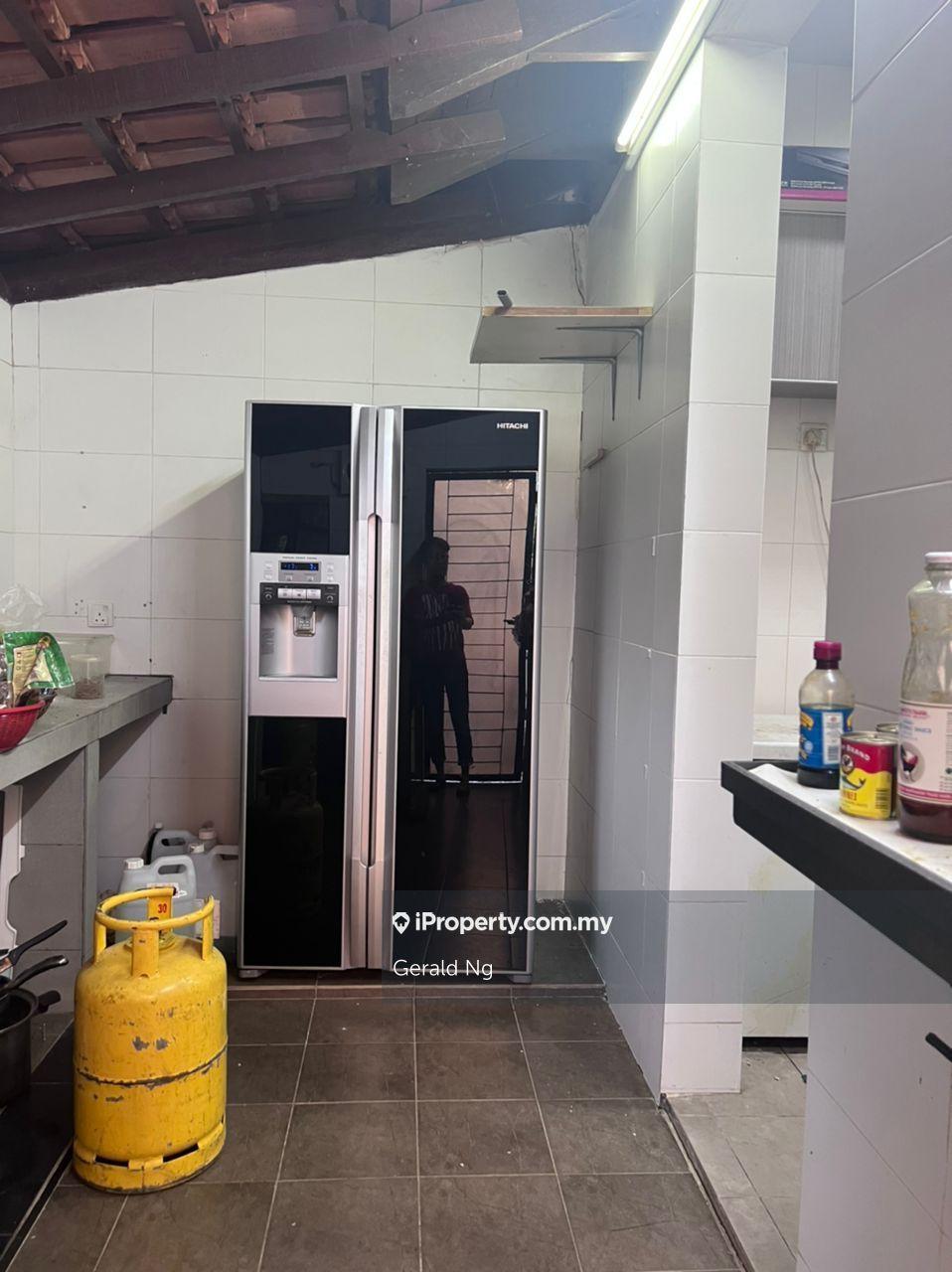 Bungalow House for Sale in Jalan Ipoh, Kuala Lumpur by Gerald Ng - iProperty.com.my