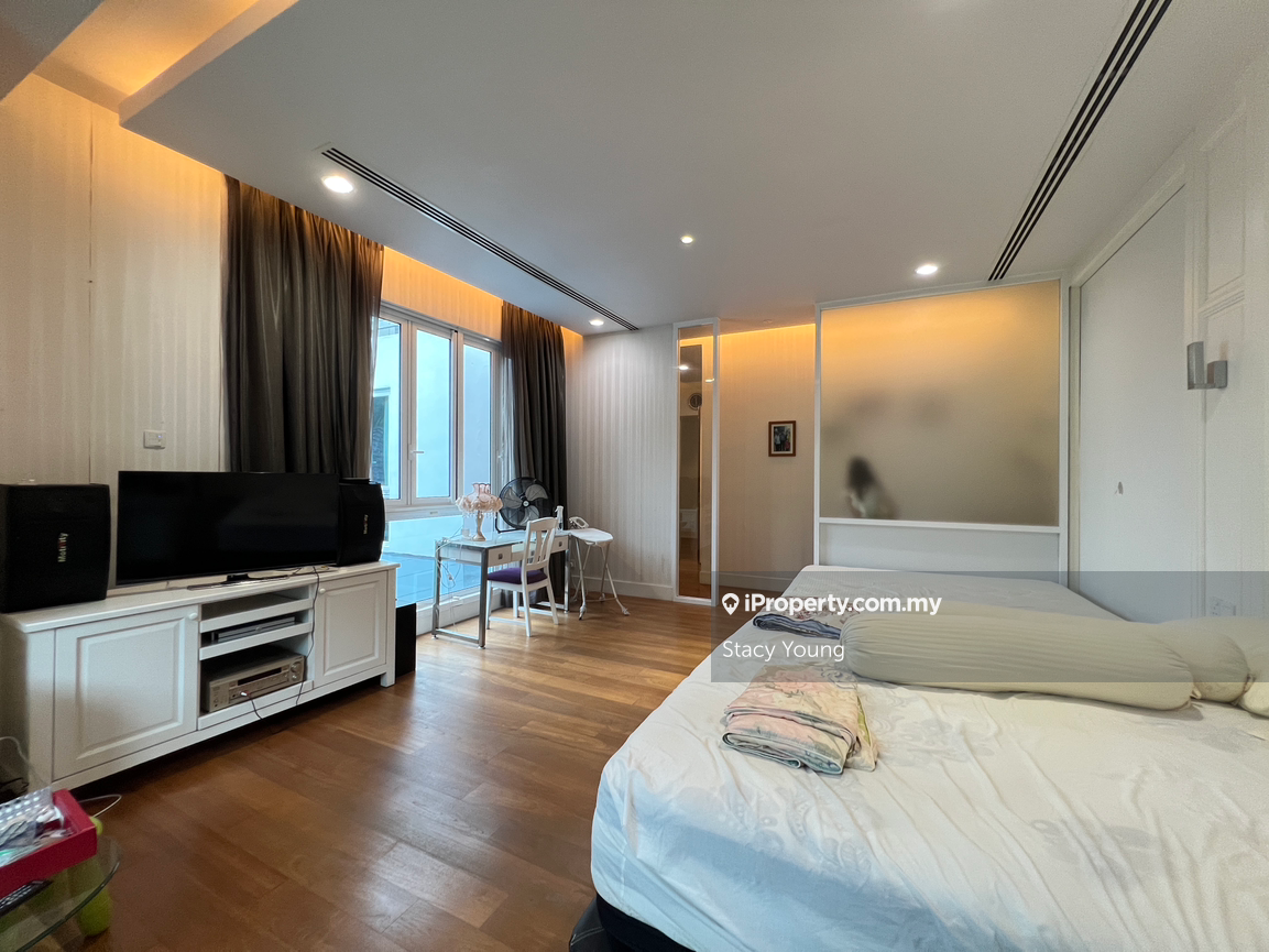 Bungalow House for Sale in Cheras Taman Bukit Segar, Cheras by Stacy Young - iProperty.com.my