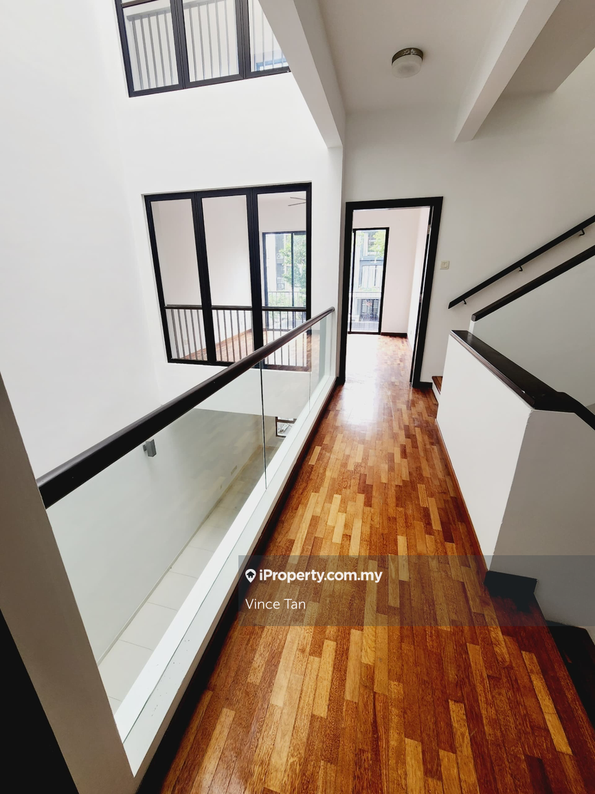 3-storey Terraced House for Sale in Valencia, Sungai Buloh by Vince Tan - iProperty.com.my