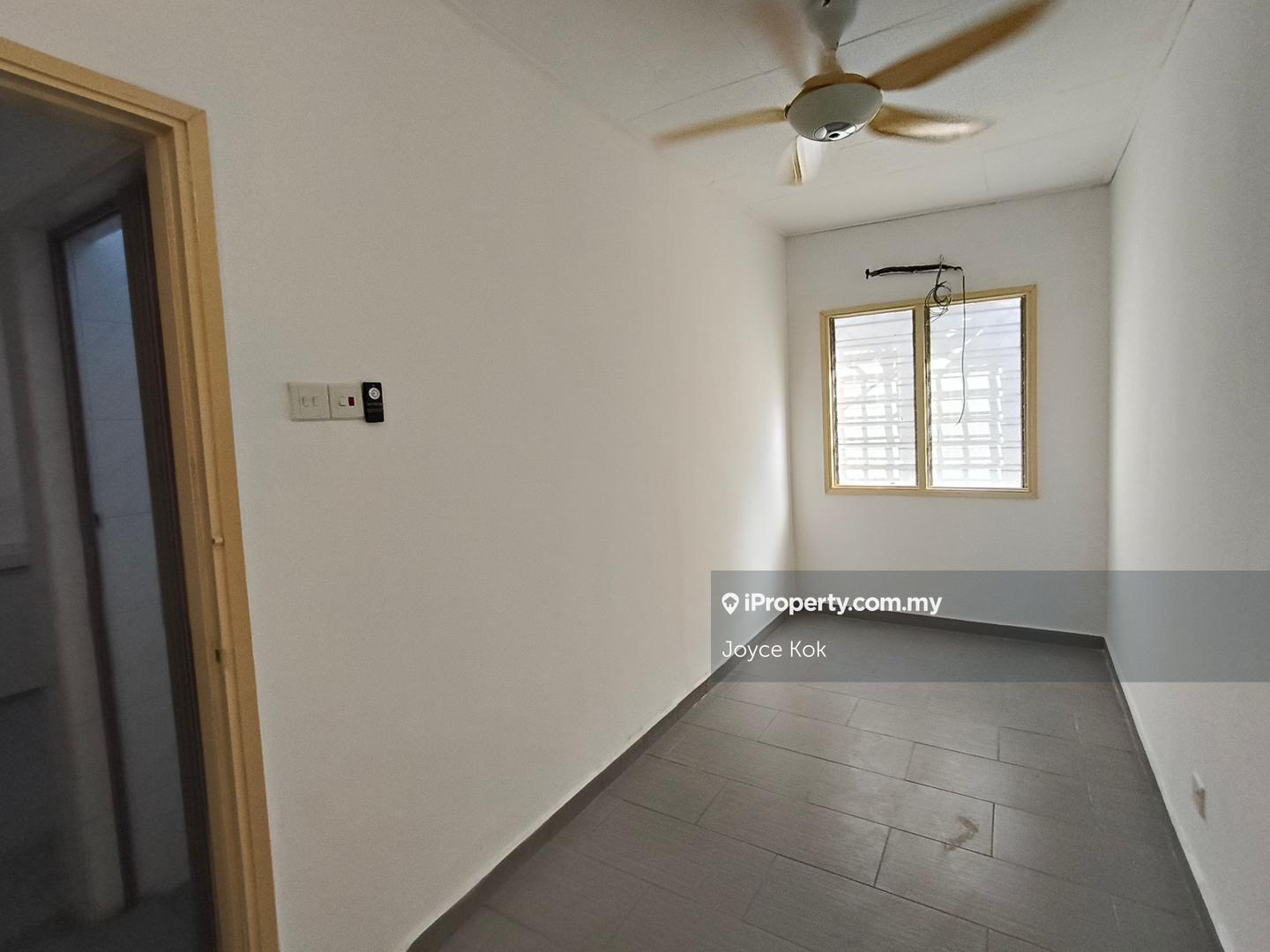 2-storey Terraced House for Sale in Usj 6, Subang Jaya by Joyce Kok - iProperty.com.my