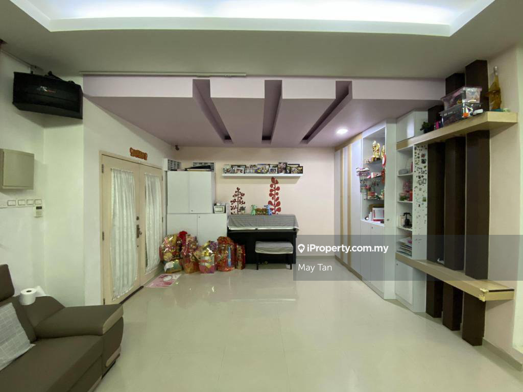 Rumah Berangkai 2 Tingkat untuk Dijual di Taman Delima, Kluang oleh May Tan - iProperty.com.my