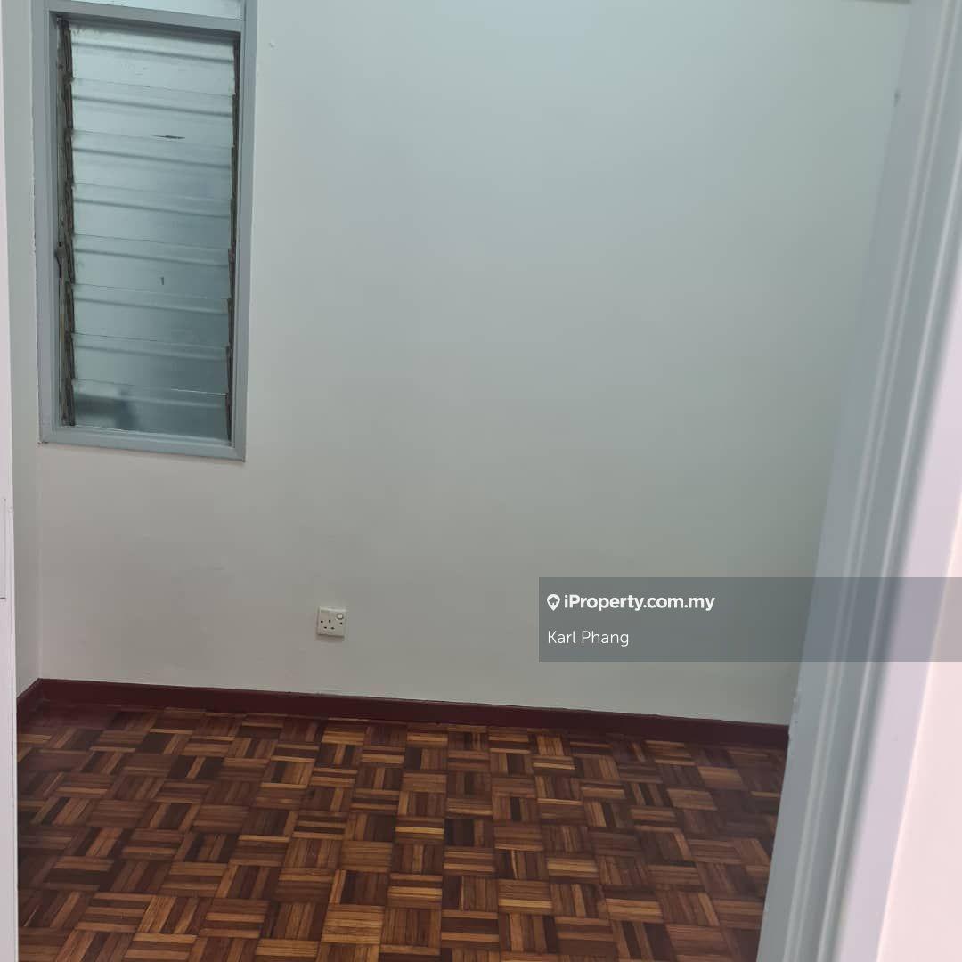 Kondominium untuk Dijual di Kelana Puteri oleh Karl Phang - iProperty.com.my