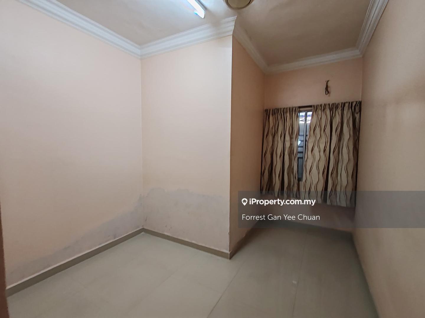 Rumah Berangkai 2 Tingkat untuk Dijual di Taman Saga, Klang oleh Forrest Gan Yee Chuan - iProperty.com.my