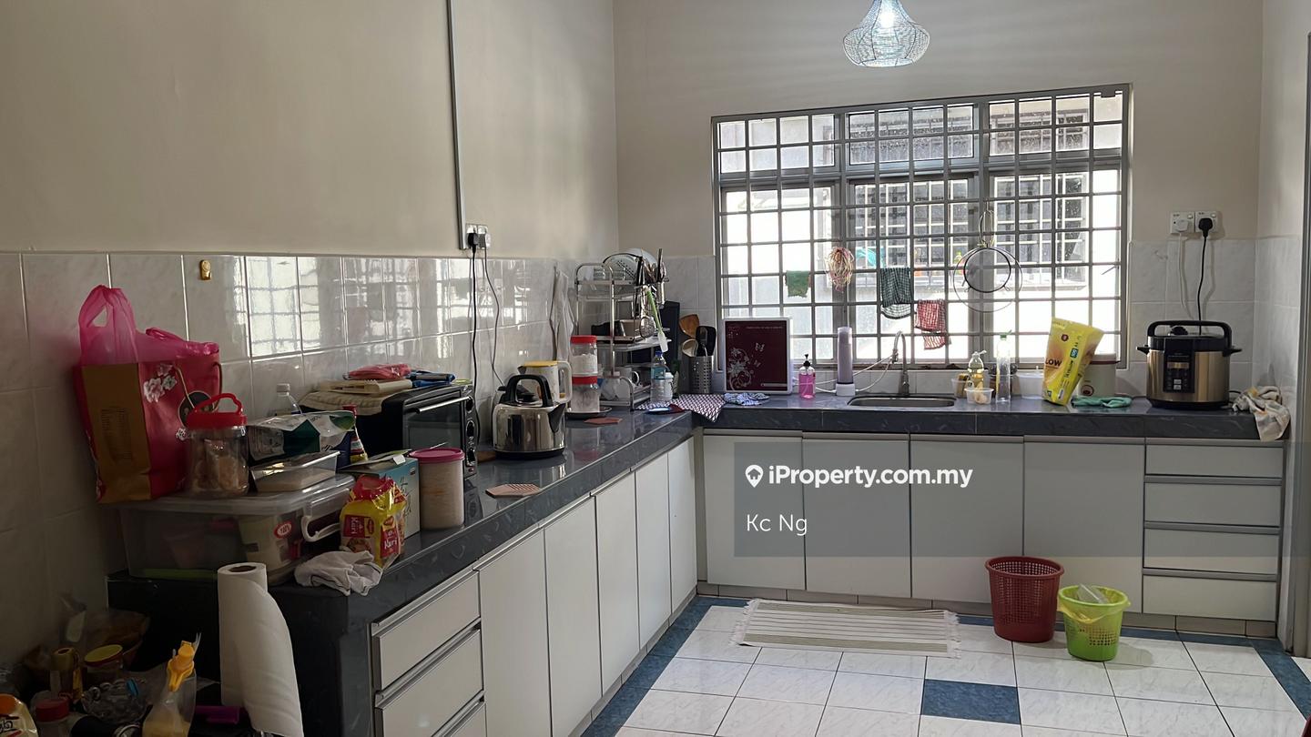Rumah Berangkai 2 Tingkat untuk Disewa di Puchong Utama, Puchong oleh Kc Ng - iProperty.com.my