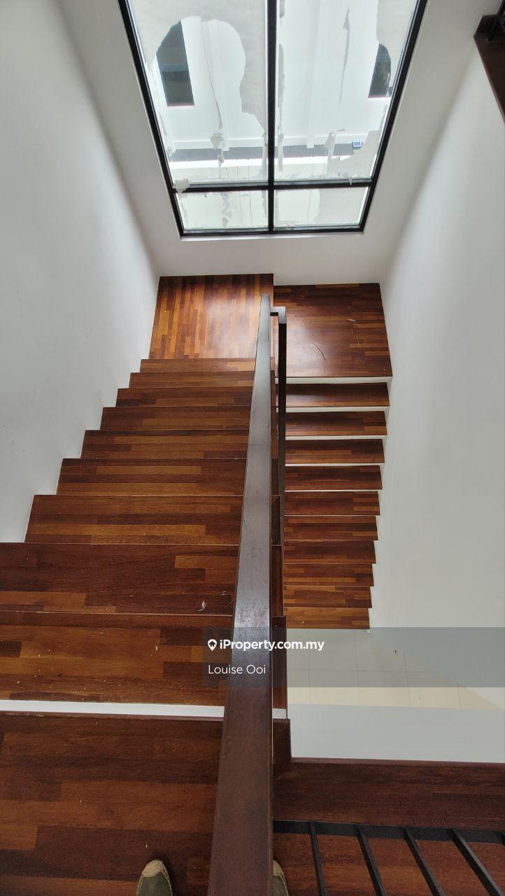 Bungalow House for Sale in Bandar Puncak Alam, Puncak Alam by Louise Ooi - iProperty.com.my