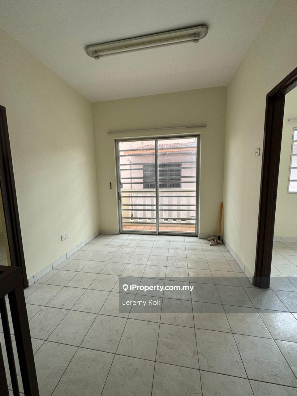 3-storey Terraced House for Sale in Taman Buana Perdana, Petaling Jaya by Jeremy Kok - iProperty.com.my