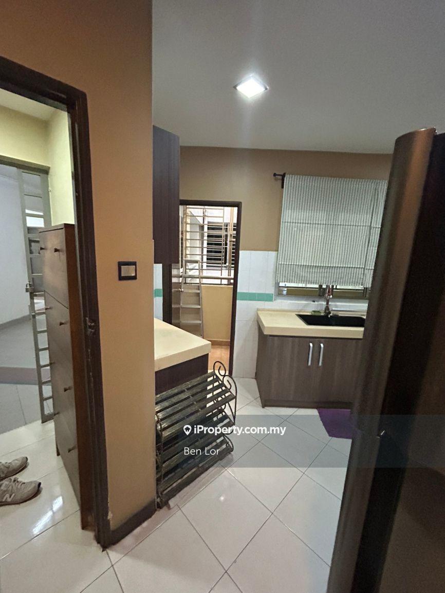 Service Residence for Sale in Metropolitan Square by Ben Lor - iProperty.com.my