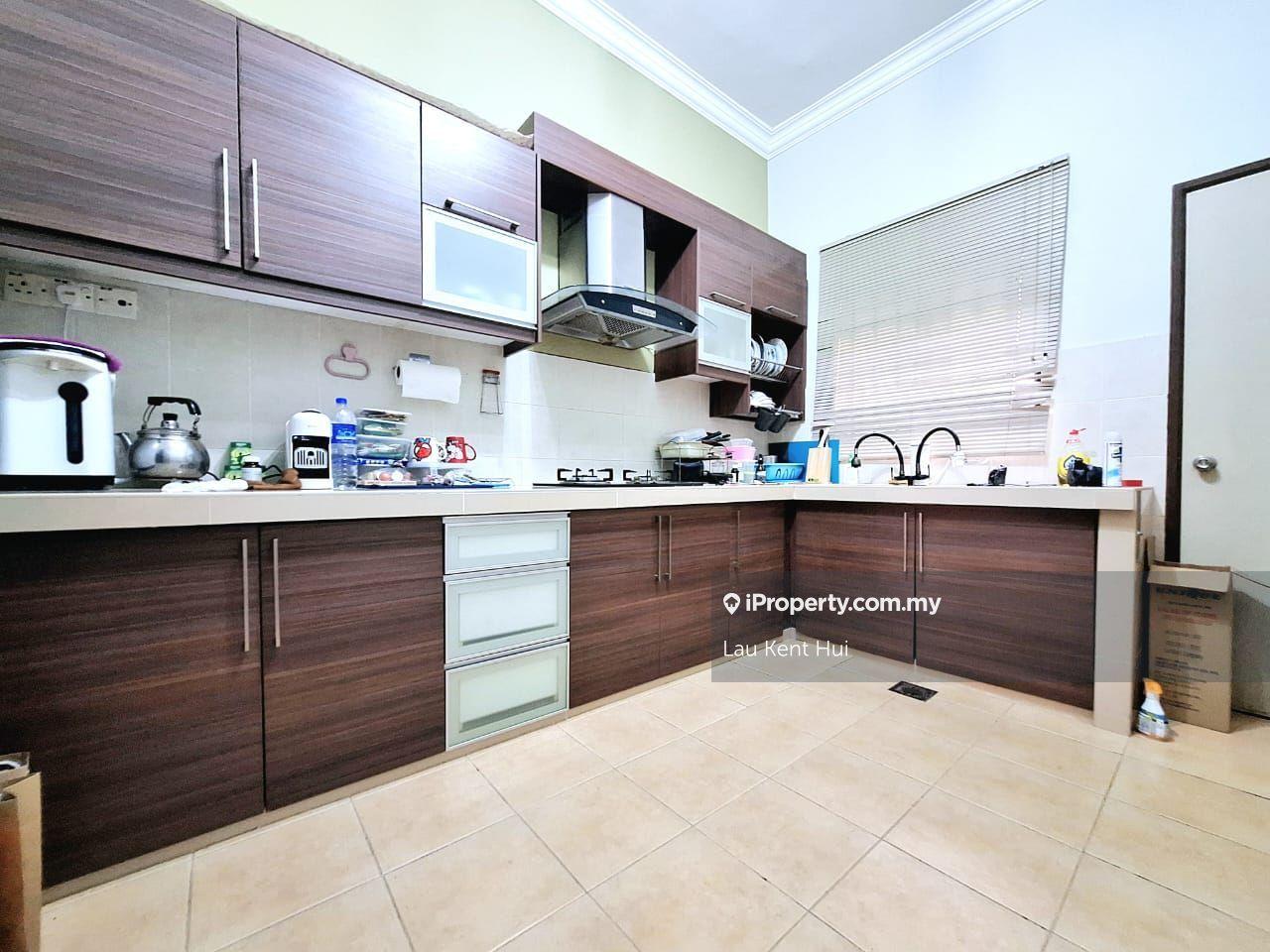 Rumah Berangkai 2 Tingkat untuk Dijual di Bandar Nusaputra, Puchong oleh Lau Kent Hui - iProperty.com.my