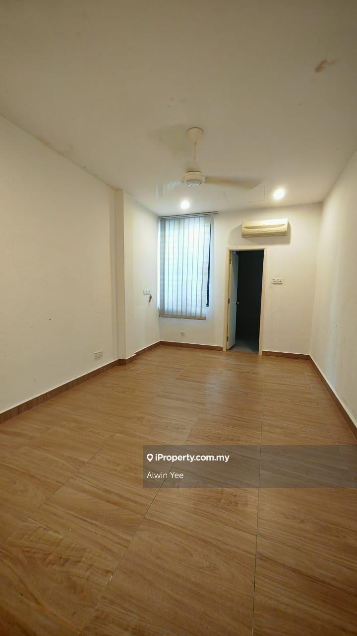 Rumah Berangkai 2 Tingkat untuk Disewa di Bukit Damansara, Damansara Heights oleh Alwin Yee - iProperty.com.my