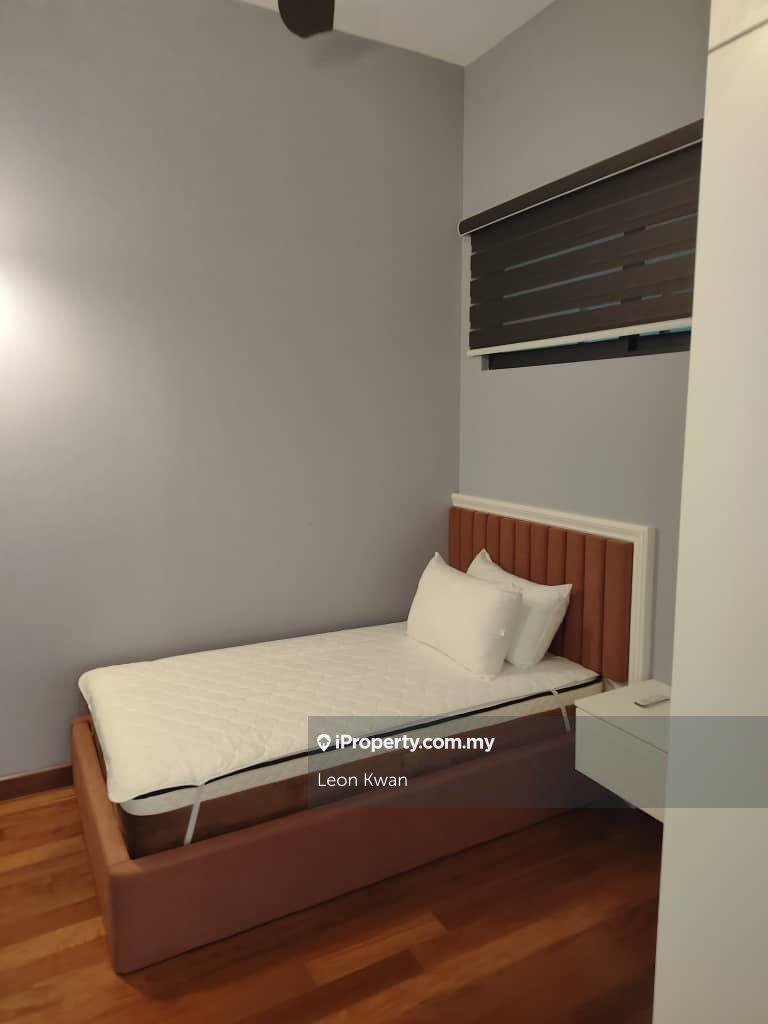 Service Residence for Sale in Senada Residence @ KLGCC Resort by Leon Kwan - iProperty.com.my