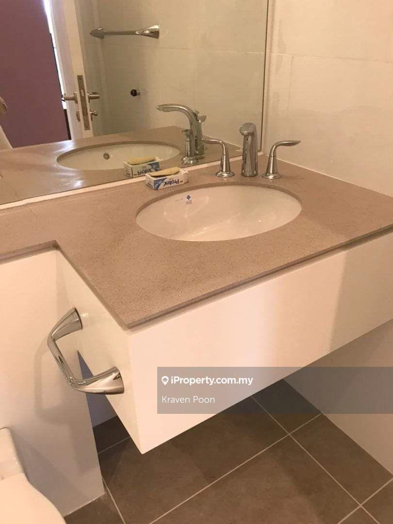 Service Residence for Sale in Senada Residence @ KLGCC Resort by Kraven Poon - iProperty.com.my