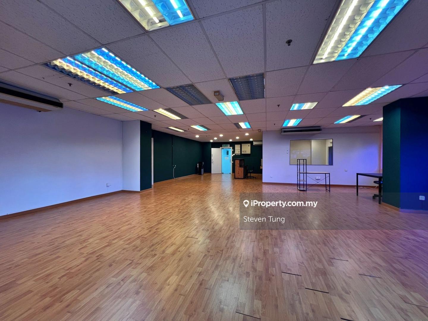 Office for Sale in Menara Uncang Emas, UE3, VivaHome, Sunway Velocity, Cheras by Steven Tung - iProperty.com.my