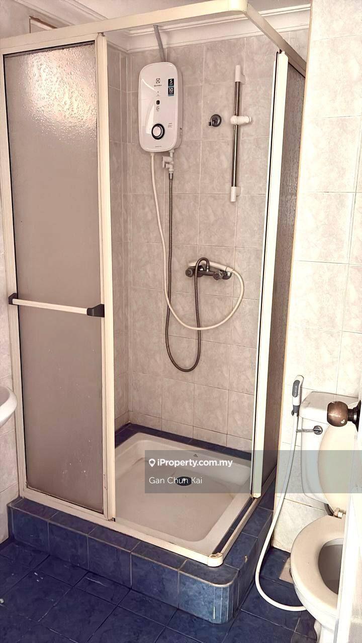 Condominium for Rent in Gold Coast Resort Condominium by Gan Chun Kai - iProperty.com.my