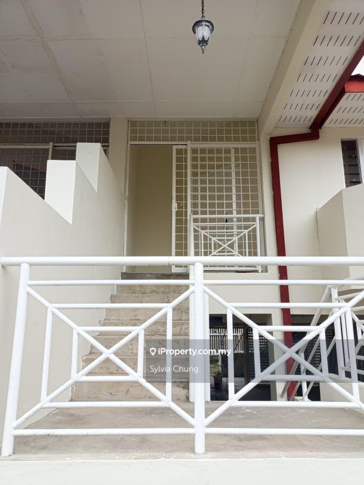 2.5-storey Terraced House for Rent in Taman Fantasi, Jalan Likas, Kota Kinabalu by Sylvia Chung - iProperty.com.my