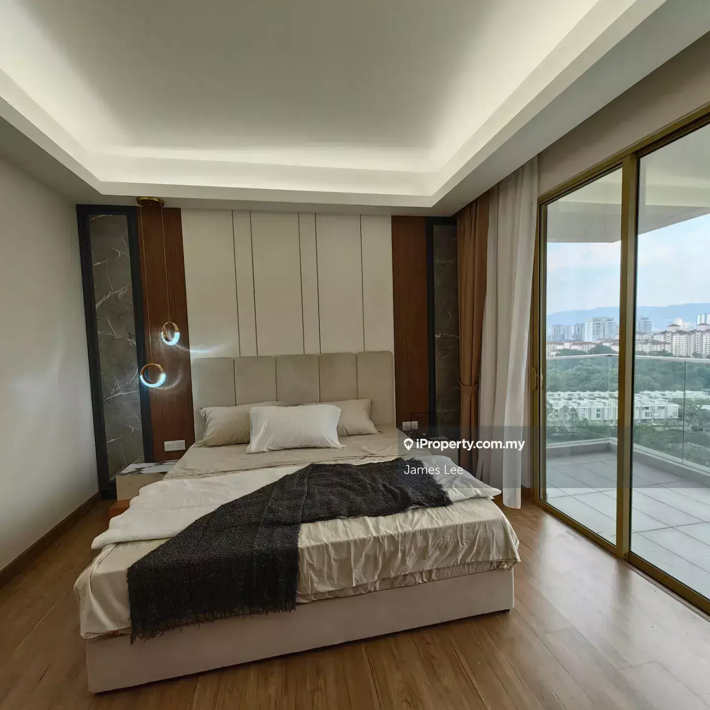 Condominium for Sale in Residensi R8 by James Lee - iProperty.com.my